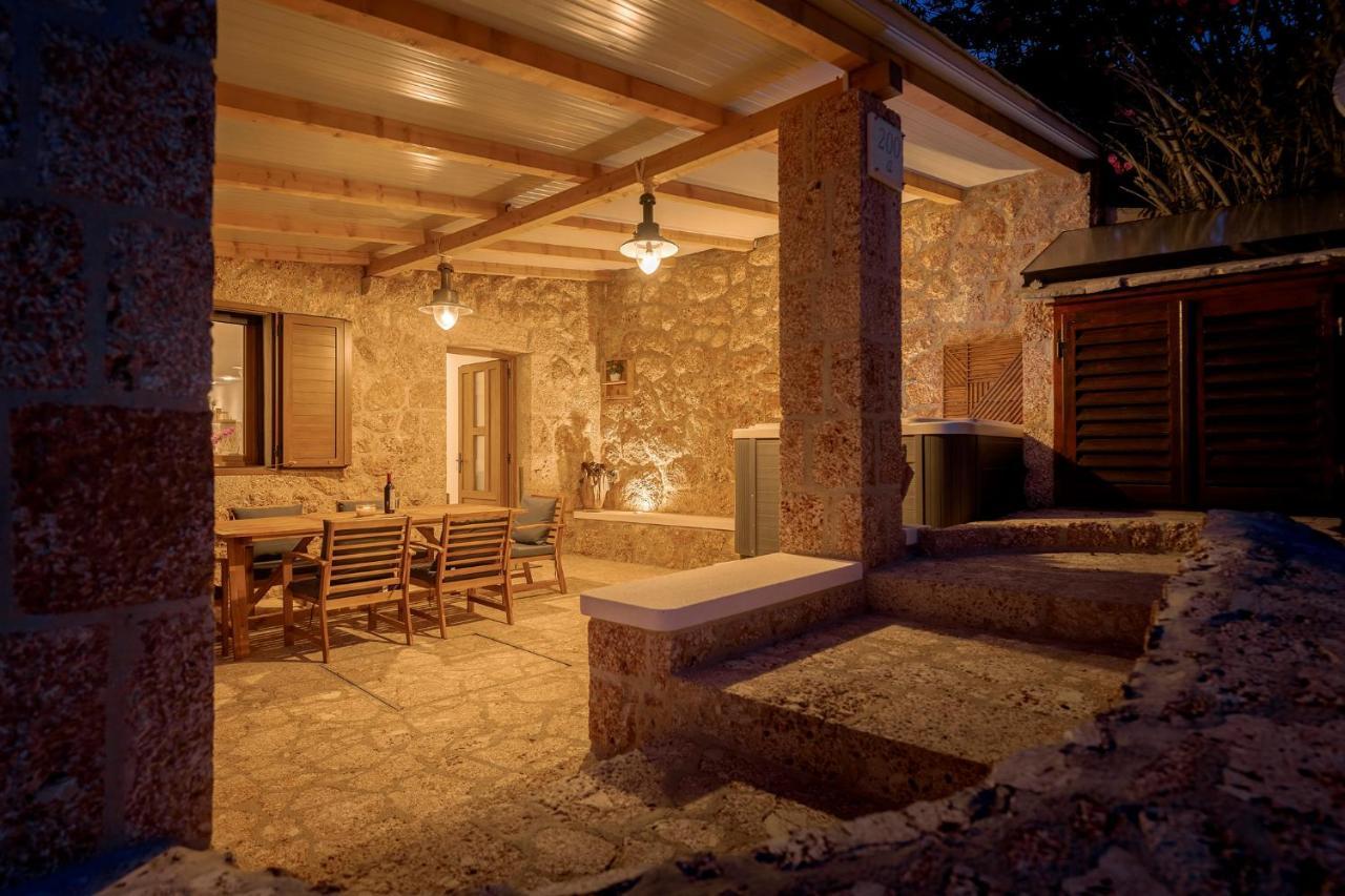 Holiday home Bogic Kuca *
